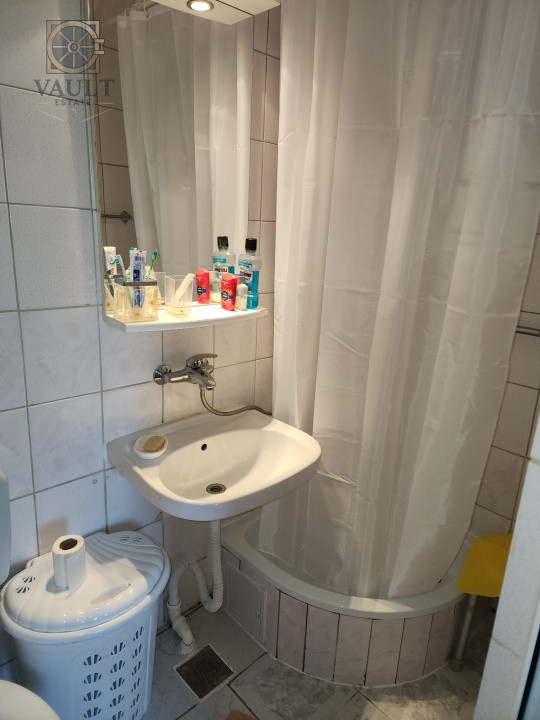 Apartament 2 camere - Domenii - lângă liceul Iorga