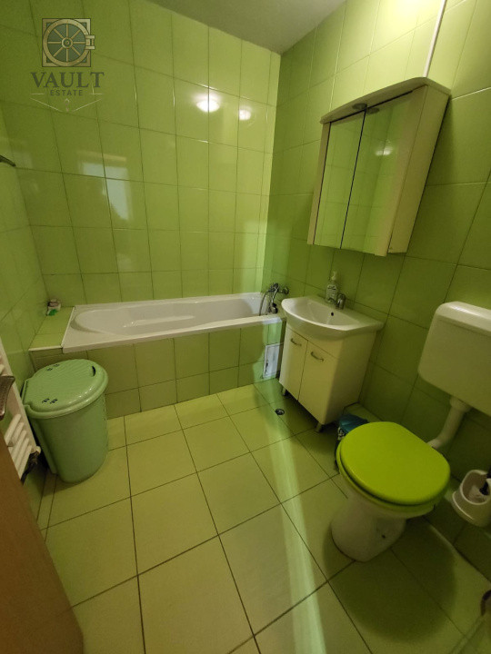 APARTAMENT 4 CAMERE-RAHOVA-BARCA-BLOC REABILITAT-2 BAI-2 BALCOANE