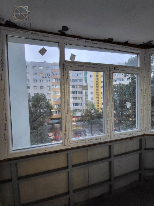APARTAMENT 4 CAMERE-RAHOVA-BARCA-BLOC REABILITAT-2 BAI-2 BALCOANE