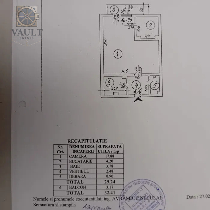 Garsoniera Gorjului-Bloc Mixt-Necesita Renovare