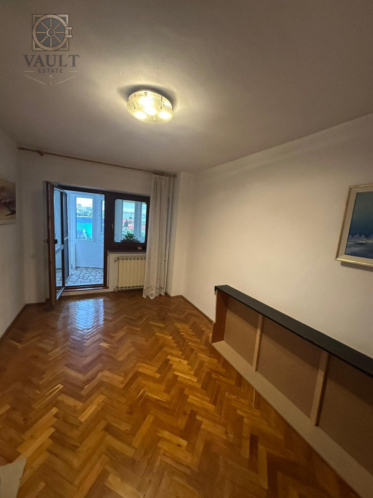 APARTAMENT 4 CAMERE - BLOC 1990 - STIRBEI VODA