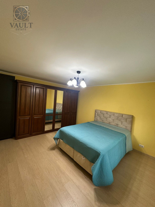 APARTAMENT 3 CAMERE-13 SEPTEMBRIE-CENTRALA-2 BAI-BLOC REABILITAT-HOL H