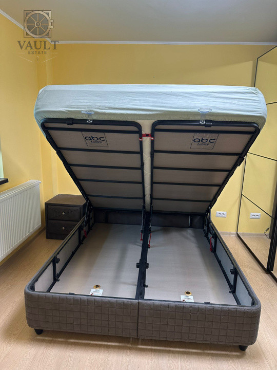 APARTAMENT 3 CAMERE-13 SEPTEMBRIE-CENTRALA-2 BAI-BLOC REABILITAT-HOL H
