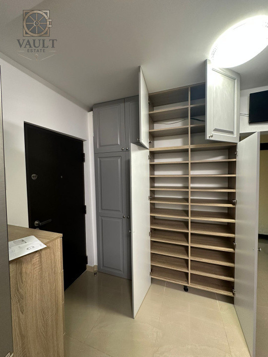 APARTAMENT 3 CAMERE-13 SEPTEMBRIE-CENTRALA-2 BAI-BLOC REABILITAT-HOL H