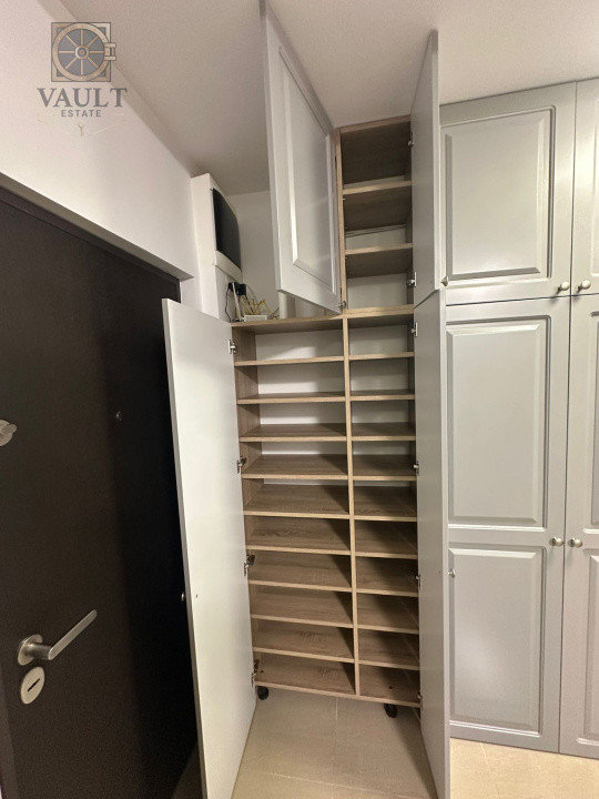 APARTAMENT 3 CAMERE-13 SEPTEMBRIE-CENTRALA-2 BAI-BLOC REABILITAT-HOL H