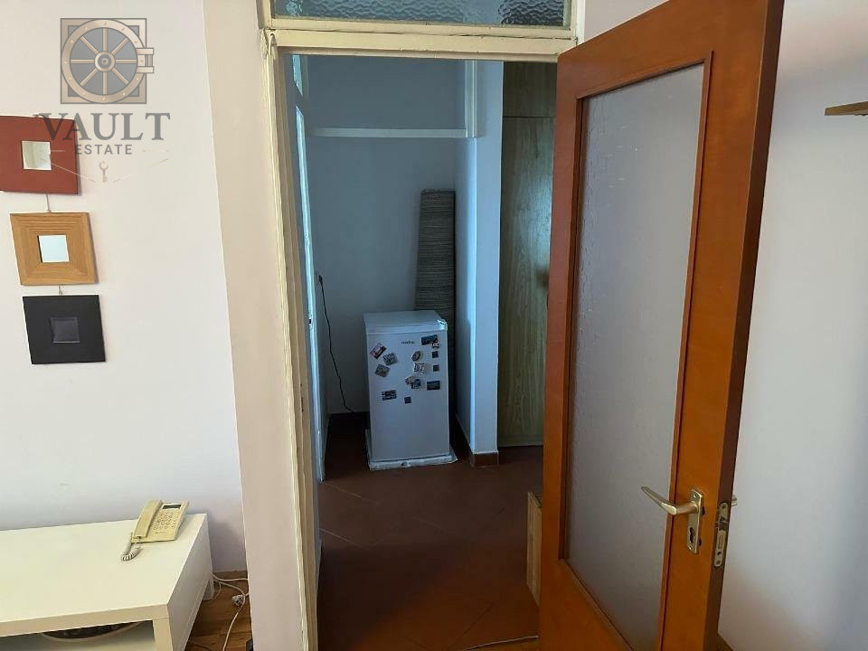 Garsoniera - DECOMANDATA - 40MP - BLOC ANVELOPAT - AN 1990 - TEI 