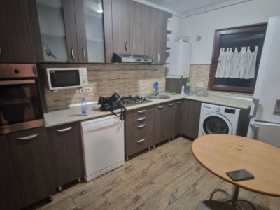 Apartament 3 camere - Vulcan Center - Sebastian 