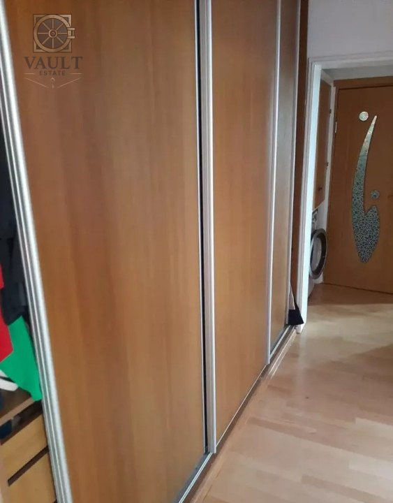 Apartament 3 Camere Spatios cu Centrala - Titan - Costin Georgian 