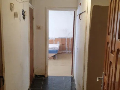 Garsoniera 34 mp  - Brancoveanu 