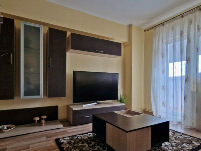 Apartament 3 camere - metrou Pacii