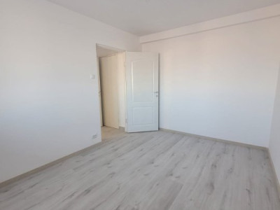 Apartament 2 camere / Decomandat / Gorjului