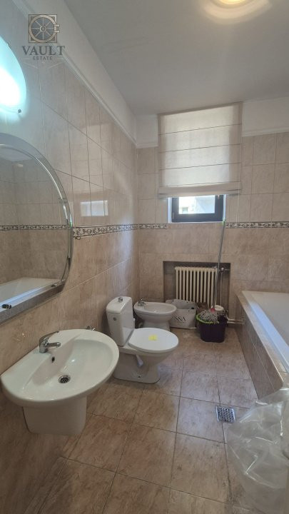 Apartament 5 camere- Calea Mosilor -Parcul Izvorul Rece- 