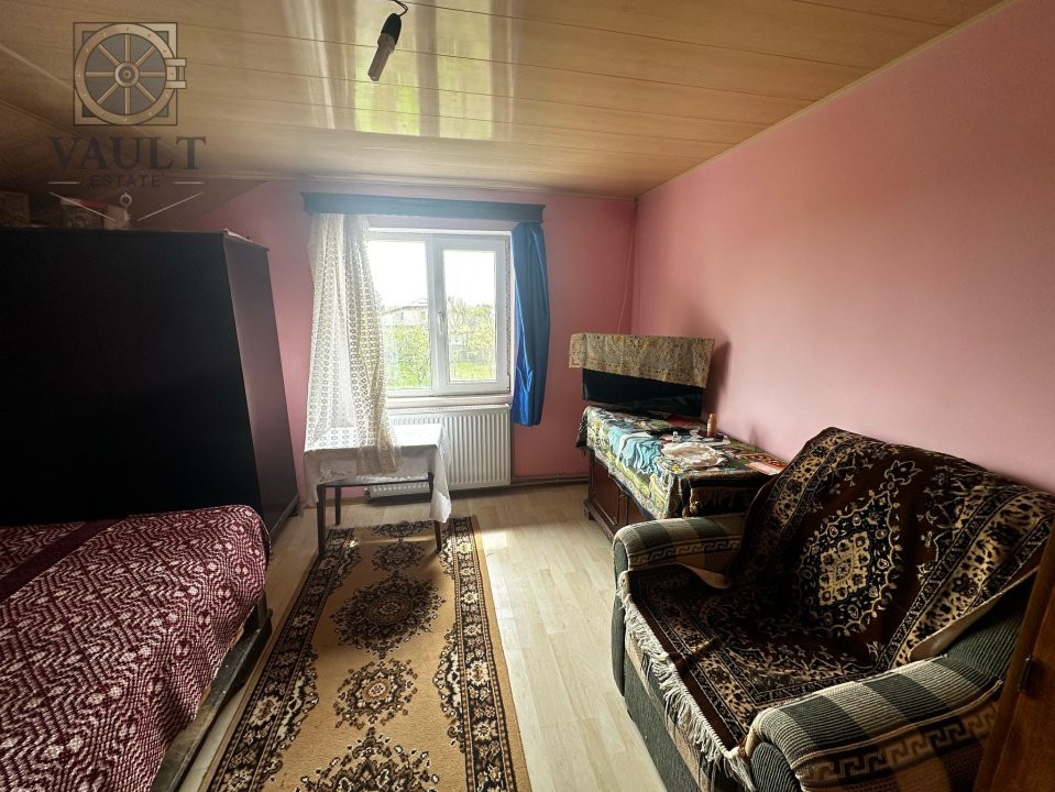 Casa/Villa Frumusani - Teren 1000 mp -