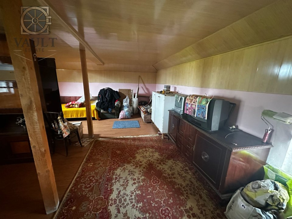 Casa/Villa Frumusani - Teren 1000 mp -