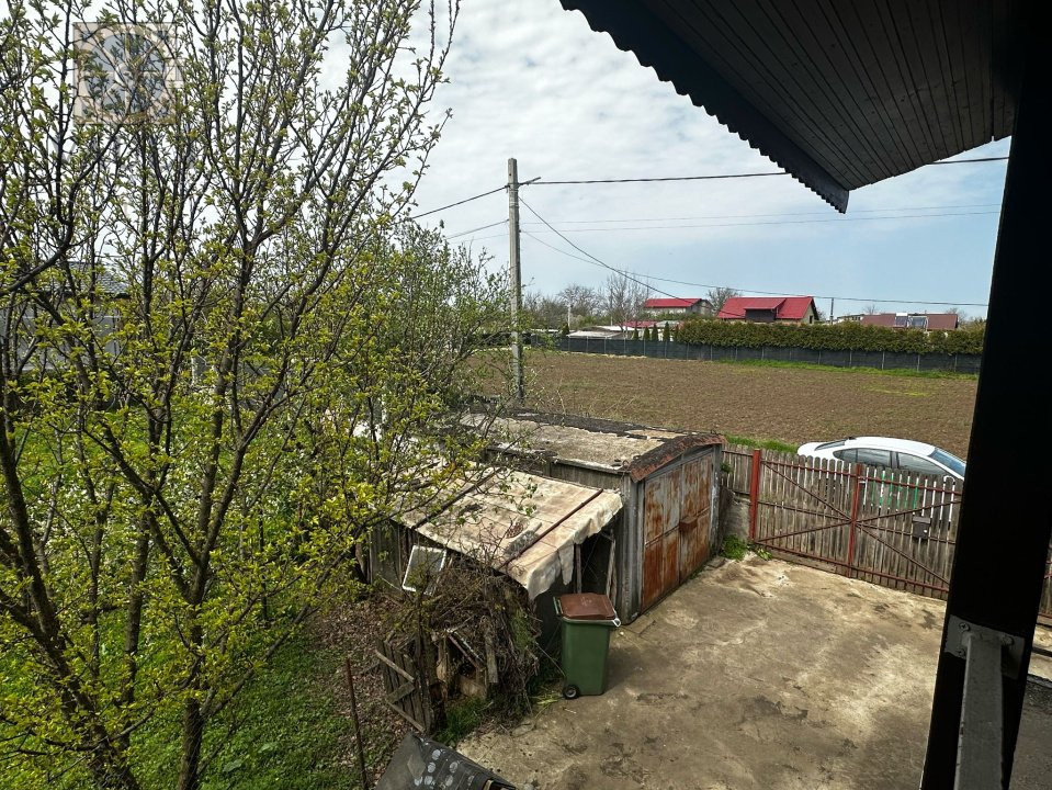 Casa/Villa Frumusani - Teren 1000 mp -