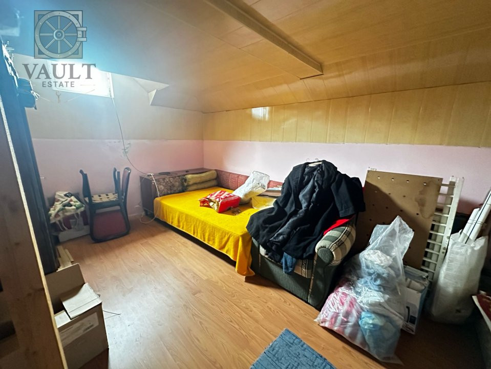 Casa/Villa Frumusani - Teren 1000 mp -