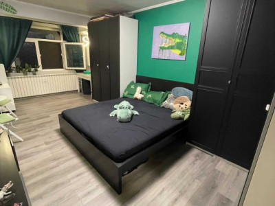 Apartament 3 camere- Vatra Luminoasa 