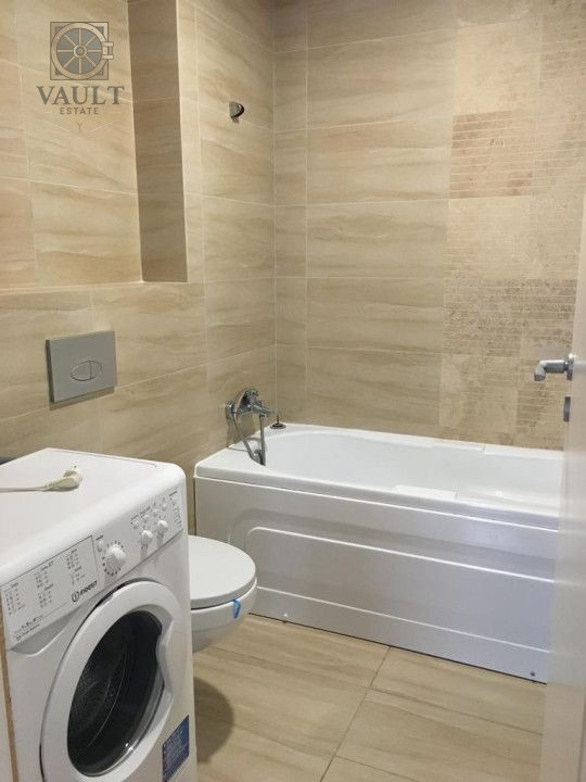 Inchiriere apartament 2 camere cu vedere la piscina - cartier Cosmopolis