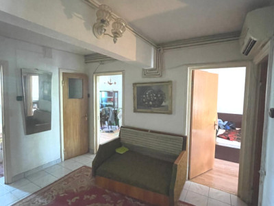 APARTAMENT 4 CAMERE-  CENTRALA TERMICA  - 1 Decembrie 1918