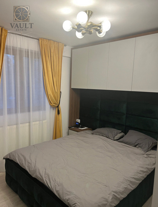 APARTAMENT 3 CAMERE - RENOVAT - PIATA VICTORIEI