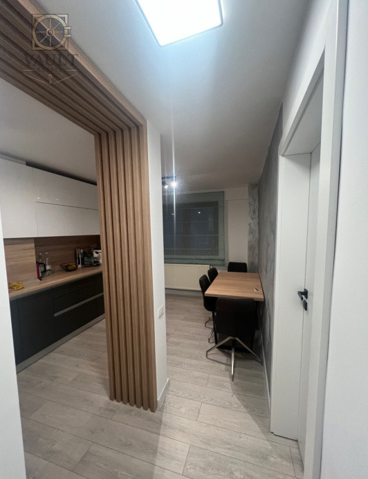 APARTAMENT 3 CAMERE - RENOVAT - PIATA VICTORIEI