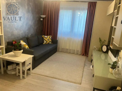 APARTAMENT 3 CAMERE - RENOVAT - PIATA VICTORIEI