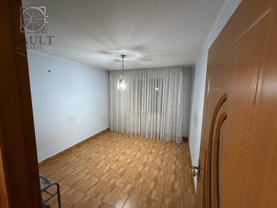 Apartament 3 camere - Fizicienilor