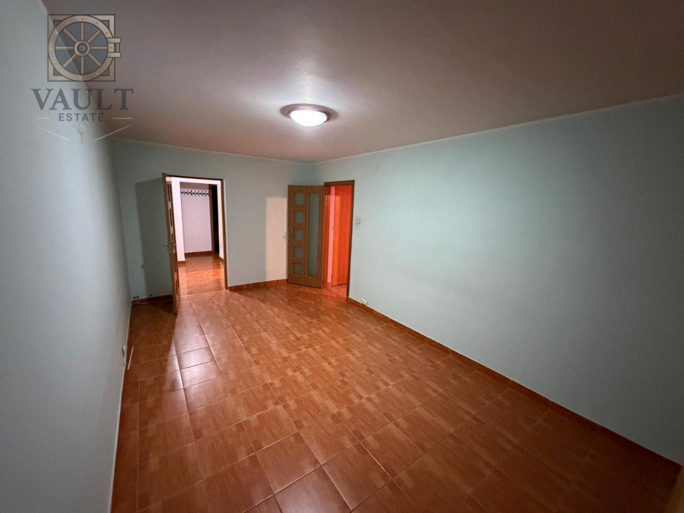 Apartament 3 camere - Fizicienilor