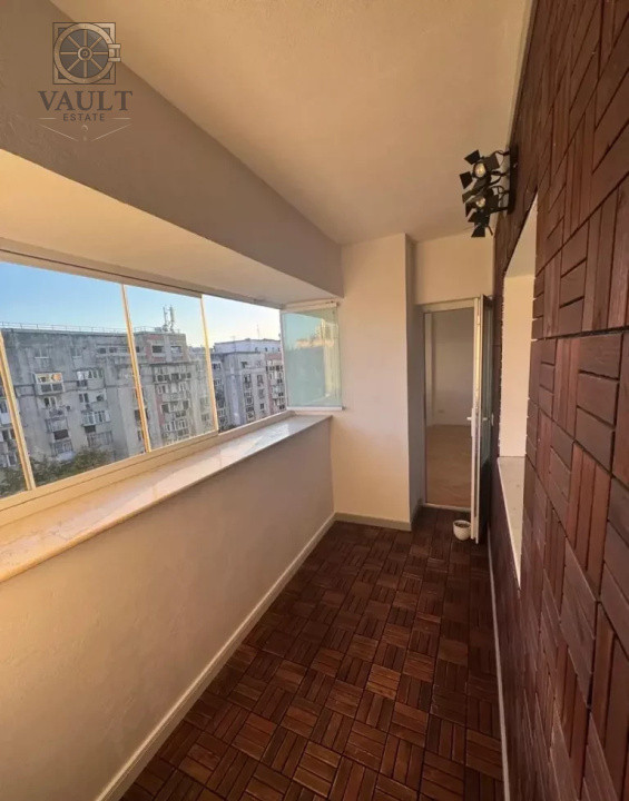 Apartament 3 camere Calea Calarasilor