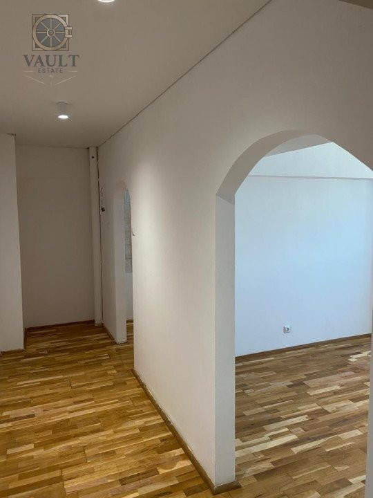 Apartament 2 camere - Semidecomadat / Langa Ateneul Roman