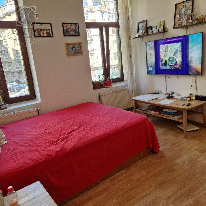 APARTAMENT 3 CAMERE-CENTRALA PROPRIE  -5 MINUTE  DE METROU UNIVERSITATE - RS1