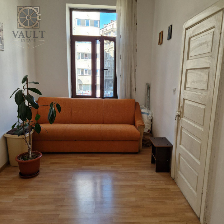 APARTAMENT 3 CAMERE-CENTRALA PROPRIE  -5 MINUTE  DE METROU UNIVERSITATE - RS1