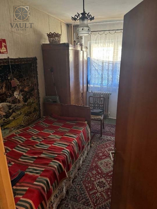 Apartament 3 camere - LANGA PARCUL MORARILOR - DECOMANDAT - de renovat