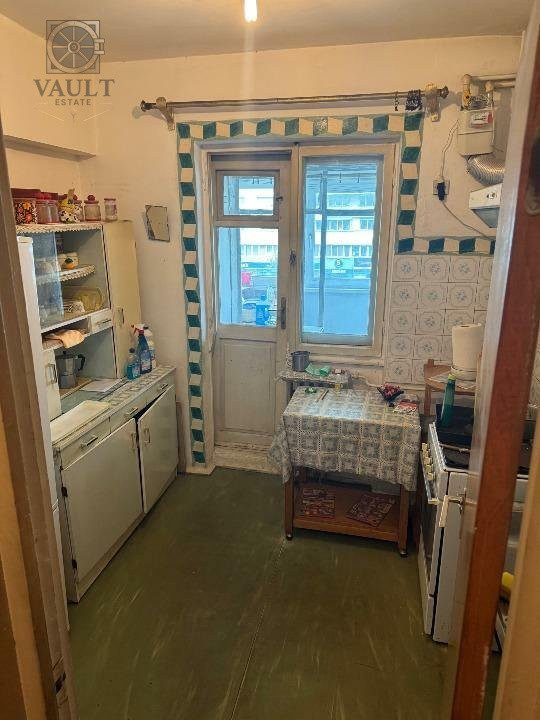 Apartament 3 camere - LANGA PARCUL MORARILOR - DECOMANDAT - de renovat