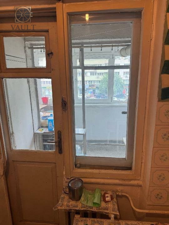 Apartament 3 camere - LANGA PARCUL MORARILOR - DECOMANDAT - de renovat