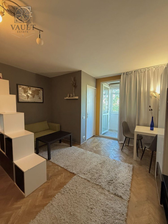 Garsoniera MOBILATA/UTILATA - lux - 2 MINUTE - Costin Georgian -