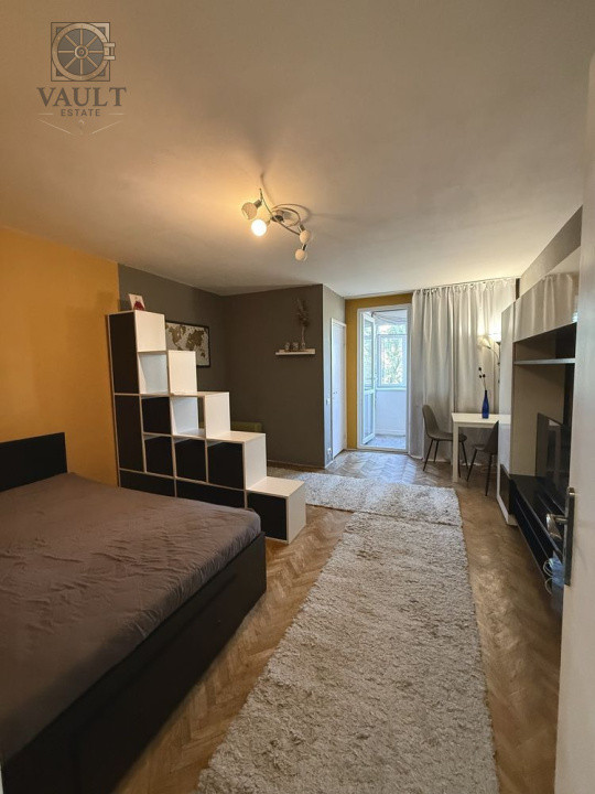 Garsoniera MOBILATA/UTILATA - lux - 2 MINUTE - Costin Georgian -