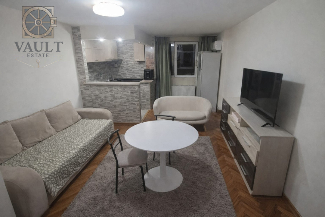 Garsoniera MOBILATA/UTILATA - lux - 2 MINUTE - Costin Georgian -