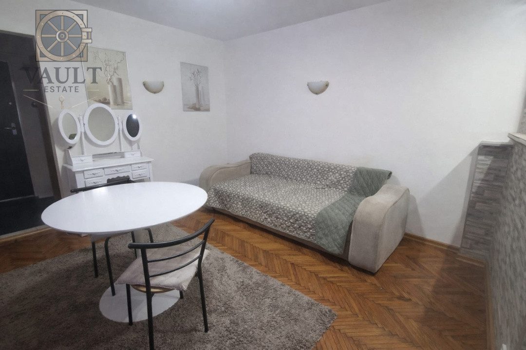 Garsoniera MOBILATA/UTILATA - lux - 2 MINUTE - Costin Georgian -