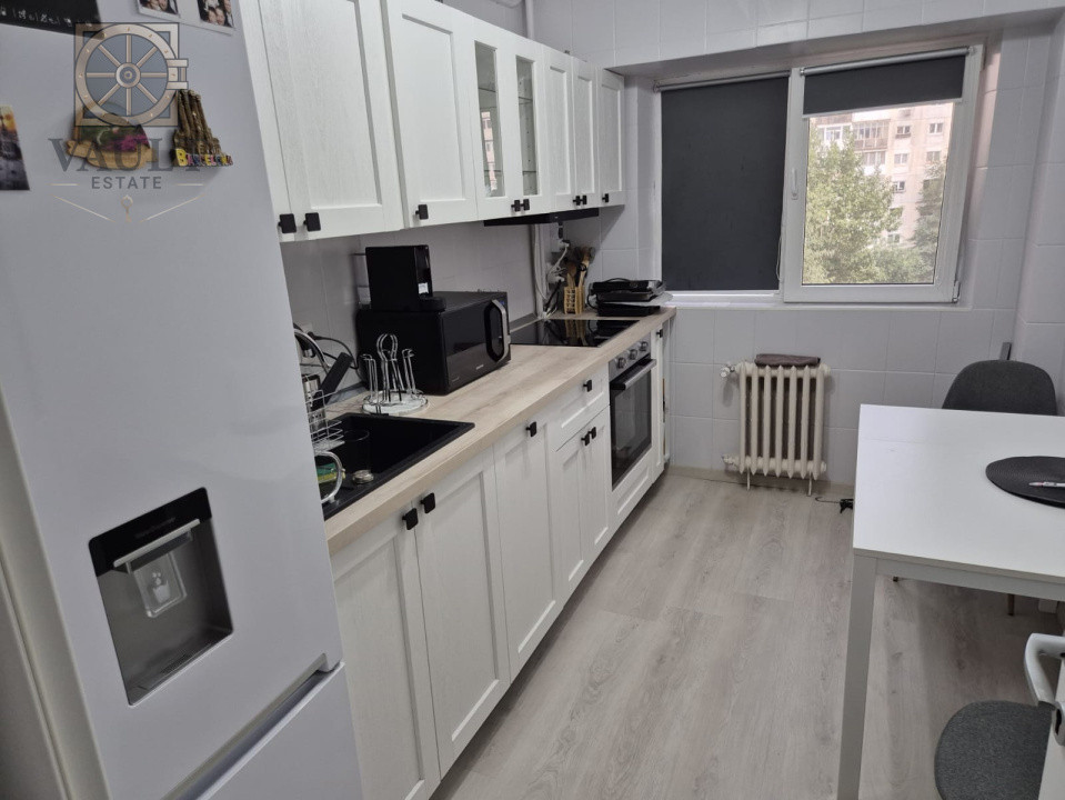 APARTAMENT 3 CAMERE-CAMPIA LIBERTATII-BLOC 1982-MOBILAT-UTILAT