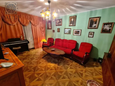 Apartament 3 camere - Ozana