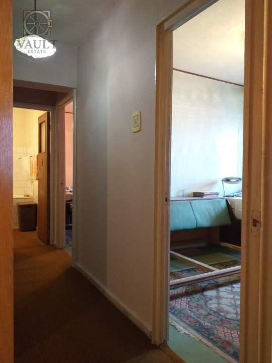 Apartament 3 camere - BLOC ANVELOAPT - 5 minute METROU OBOR