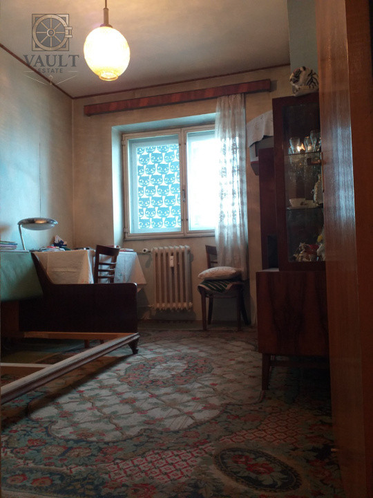 Apartament 3 camere - BLOC ANVELOAPT - 5 minute METROU OBOR