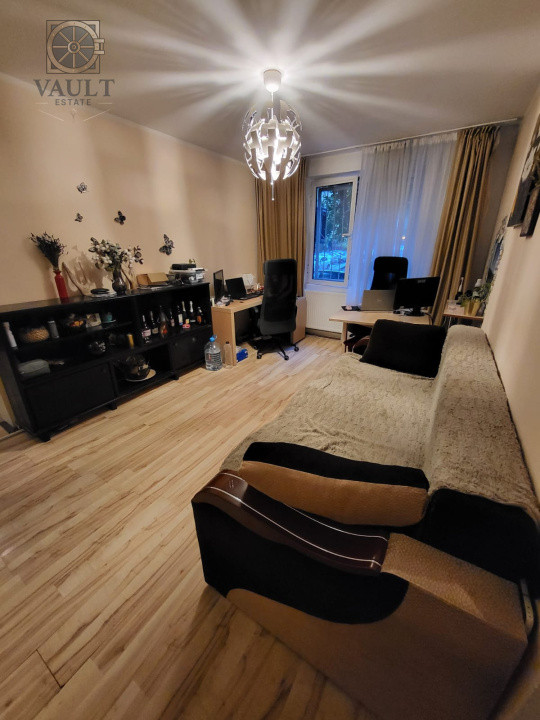 APARTAMENT 3 CAMERE-RAHOVA-MARGEANULUI-BARCA-CENTRALA