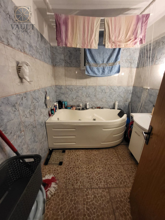 APARTAMENT 3 CAMERE-RAHOVA-MARGEANULUI-BARCA-CENTRALA