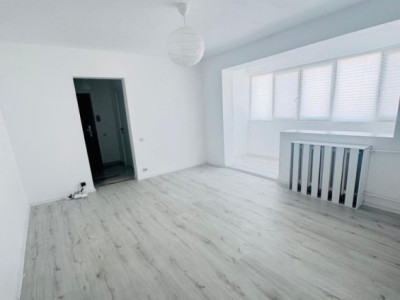 Apartament 3 camere Titan