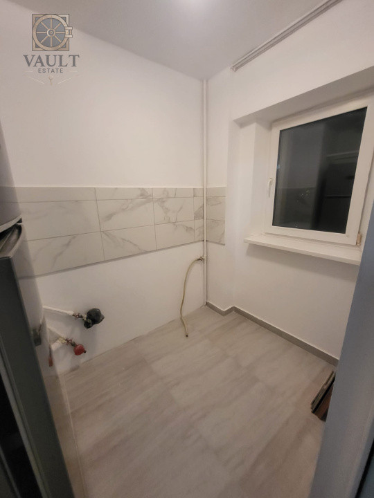 GARSONIERA-TRAFIC GREU-NASAUD-BLOC MIXT-REABILITAT-ETAJ 4/8