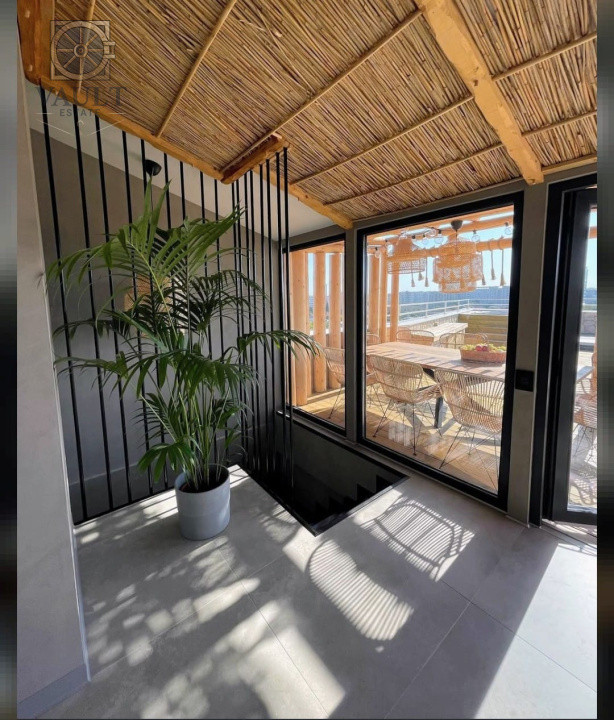 PENTHOUSE - ULTRA MODERN - TERASA 143 MP