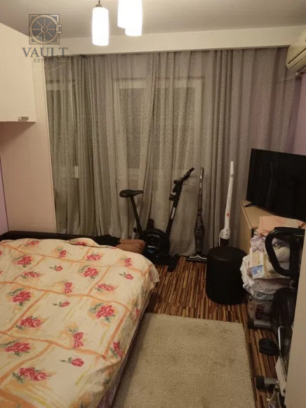 Apartament 3 camere - ETAJ 1 - CENTRALA PROPRIE - zona ALEXANDRU OBREGIA
