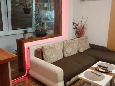 Apartament 3 camere - ETAJ 1 - CENTRALA PROPRIE - zona ALEXANDRU OBREGIA